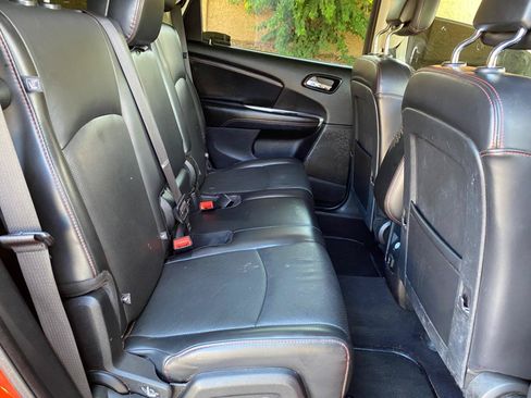 Used 2018 Dodge Journey GT FWD image 35