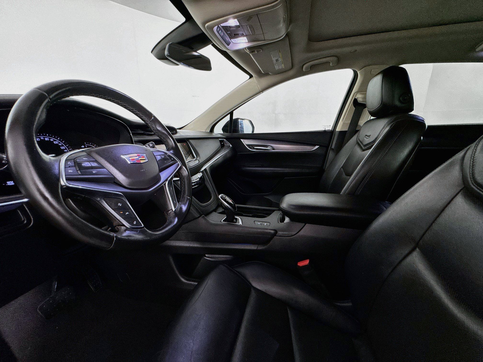 Used 2019 Cadillac XT5 Premium Luxury FWD image 20