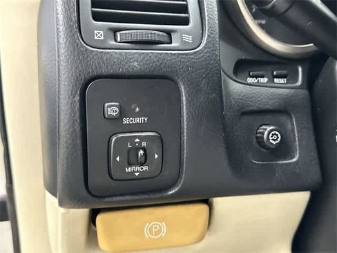 Used 2002 Lexus SC 430 Convertible image 19