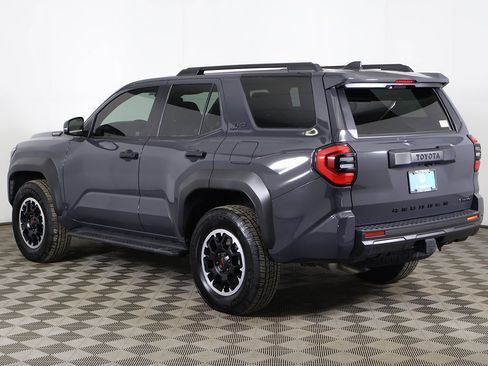 Used 2025 Toyota 4Runner TRD Off-Road image 9