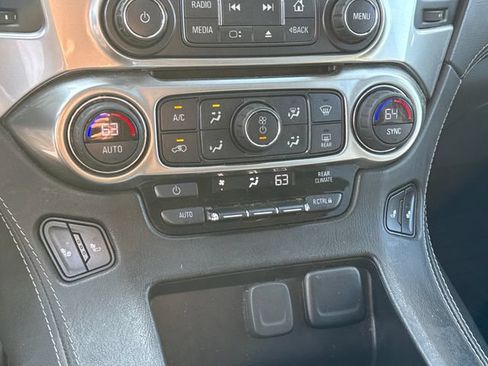 Used 2020 Chevrolet Tahoe LT AWD/4WD image 36
