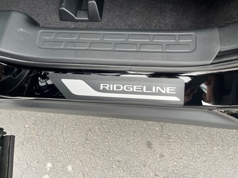 New 2026 Honda Ridgeline Black Edition image 22