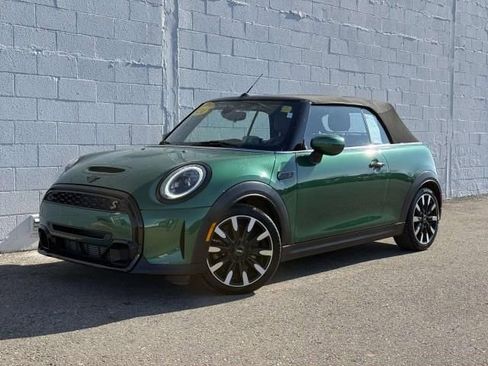 Used 2024 MINI Cooper S image 1