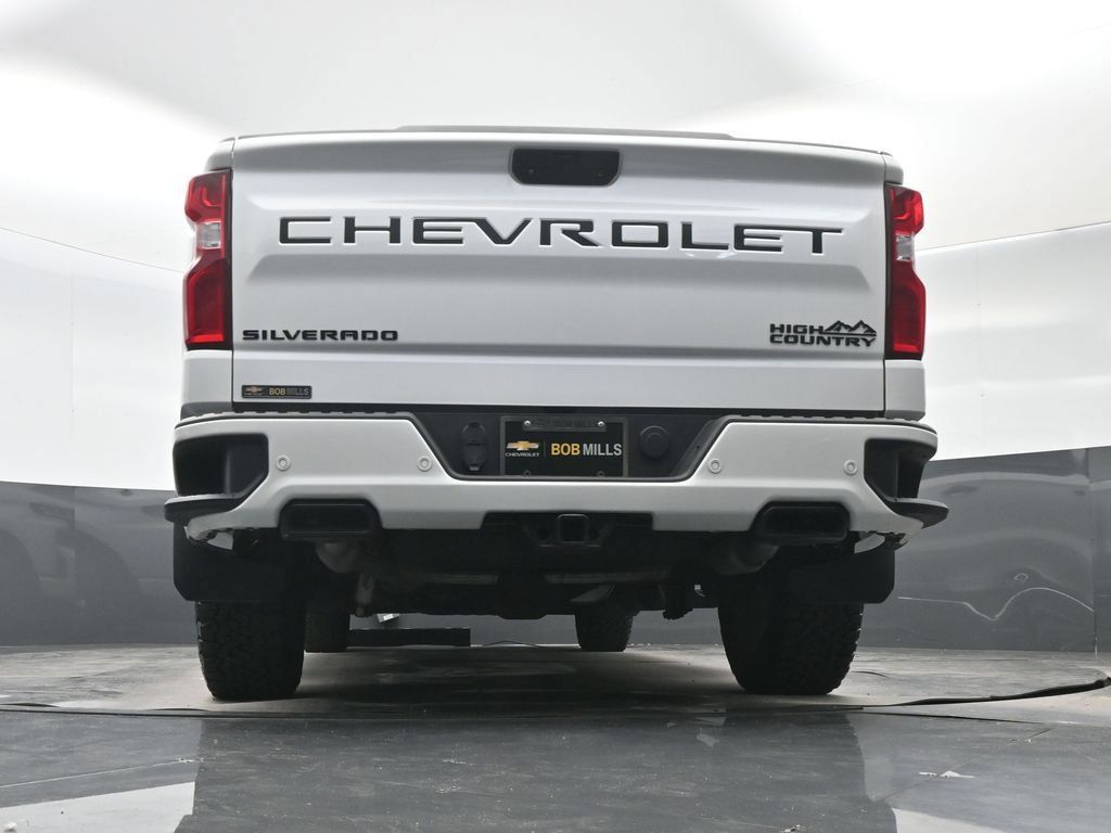 Used 2021 Chevrolet Silverado 1500 High Country w/ Safety Package II AWD/4WD image 29