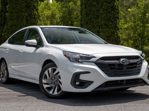 Used 2025 Subaru Legacy Limited AWD/4WD image 5