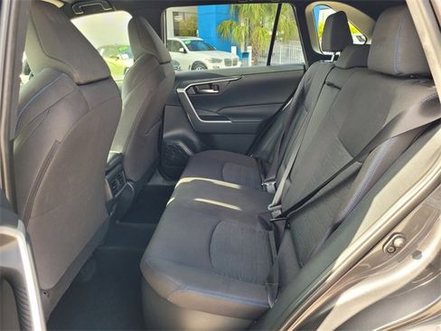 Used 2024 Toyota RAV4 SE image 15
