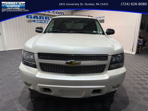 Used 2008 Chevrolet Avalanche LTZ w/ LTZ Preferred Equipment Group image 2