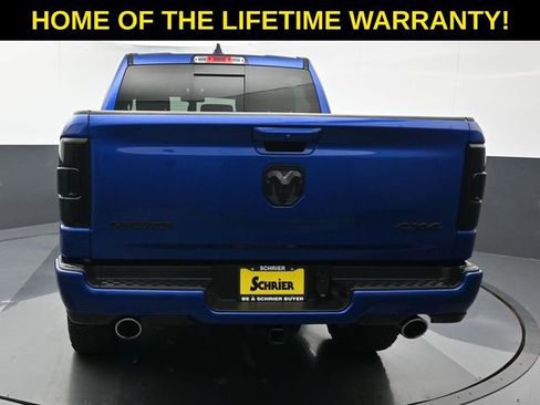 Used 2019 RAM 1500 Laramie w/ Sport Appearance Package AWD/4WD image 5