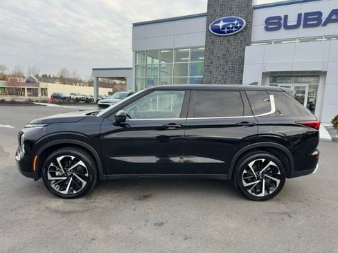 Used 2024 Mitsubishi Outlander SE AWD/4WD image 12