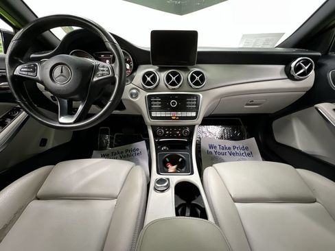 Used 2019 Mercedes-Benz GLA 250 4MATIC image 17