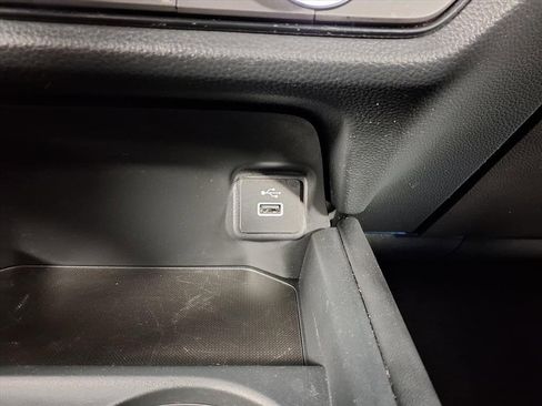 Used 2025 Honda HR-V LX image 12