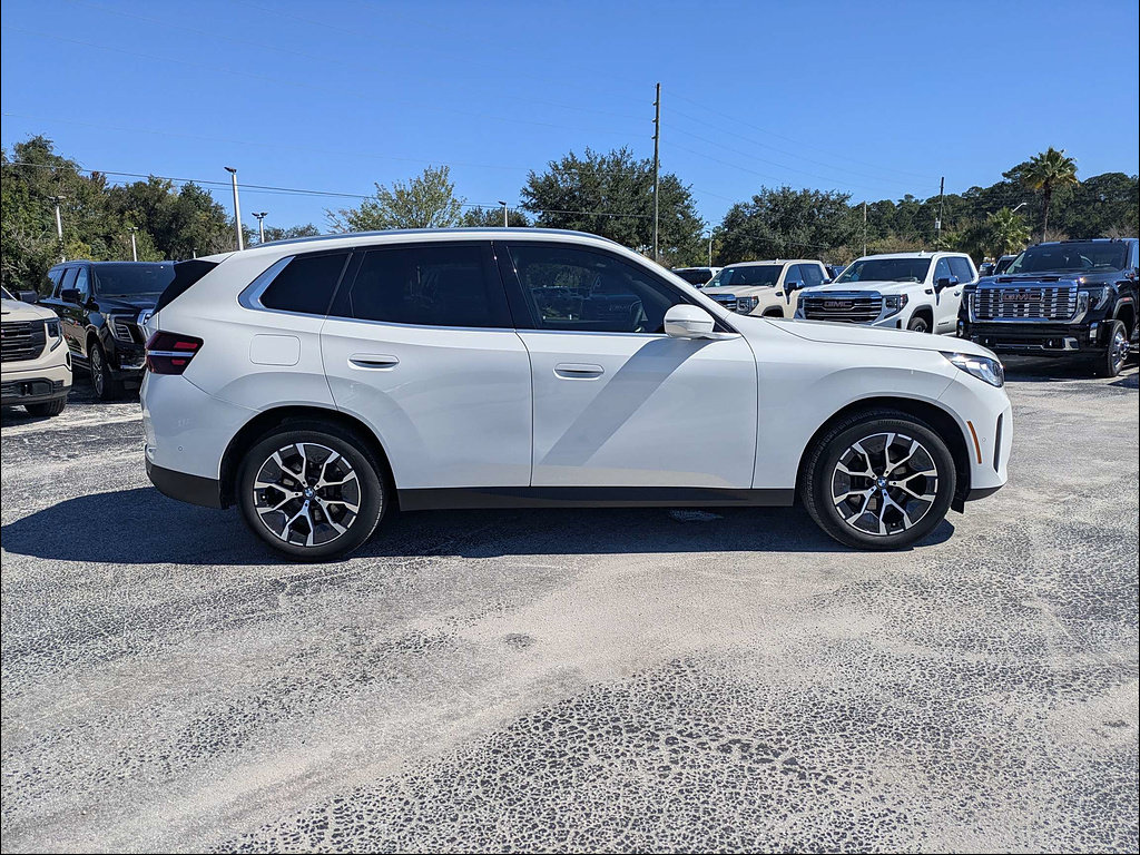 Used 2025 BMW X3 xDrive30i w/ Convenience Package AWD/4WD image 6