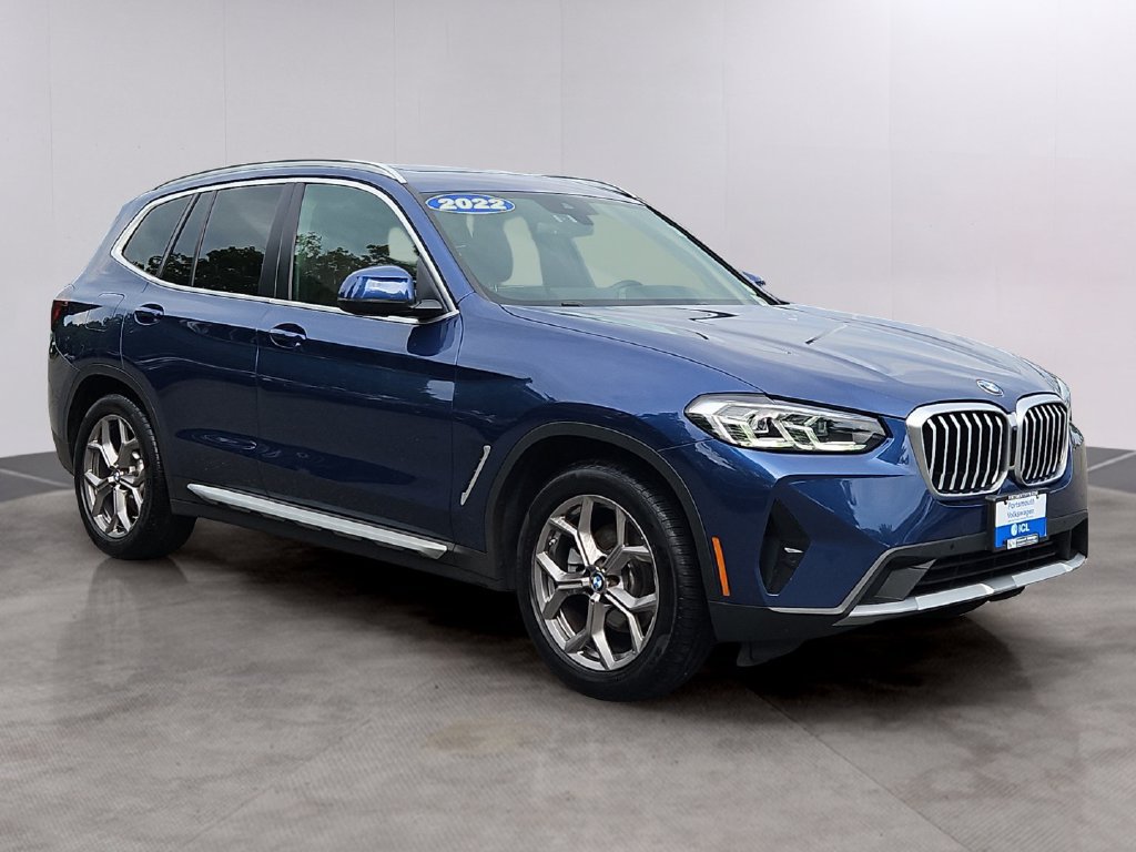 Used 2022 BMW X3 xDrive30i w/ Premium Package 2 AWD/4WD image 3