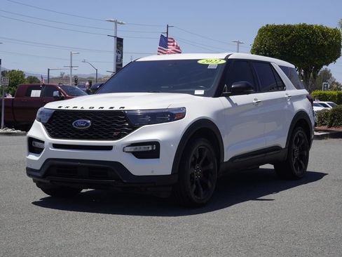 Used 2022 Ford Explorer ST w/ Equipment Group 401A AWD/4WD image 8