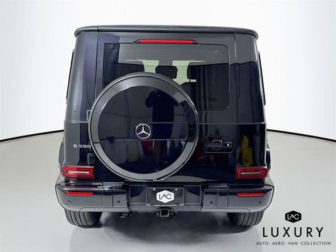 Used 2021 Mercedes-Benz G 550 w/ G Manufaktur Interior Package image 7