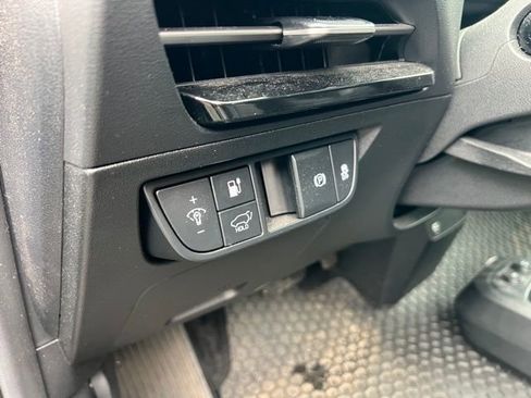 Certified 2022 Kia EV6 Wind image 19