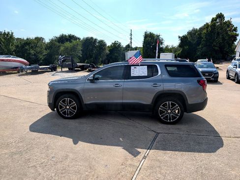 Used 2020 GMC Acadia SLT w/ Premium Package image 8