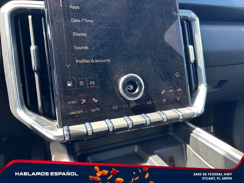 Used 2026 GMC Acadia Elevation w/ Elevation Premium Package FWD image 29