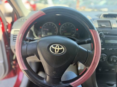 Used 2013 Toyota Corolla L FWD image 13