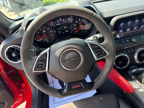 Used 2021 Chevrolet Camaro SS RWD image 5
