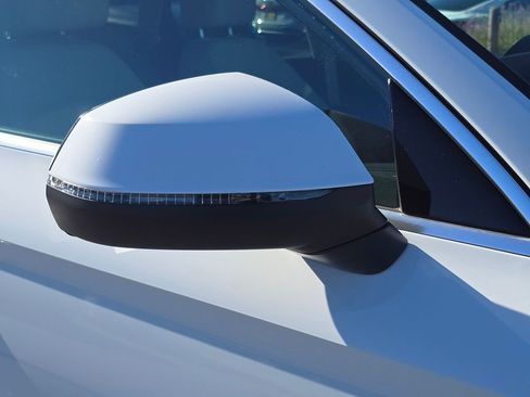 Used 2022 Audi Q5 2.0T Premium Plus w/ Premium Plus Package image 15