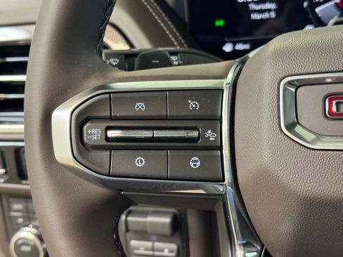 New 2026 GMC Yukon Elevation w/ Elevation Premium Package image 38