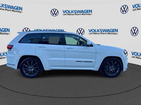 Used 2020 Jeep Grand Cherokee High Altitude AWD/4WD image 7