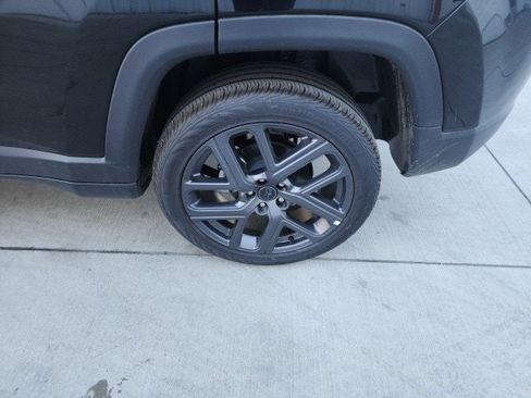 New 2026 Jeep Compass Limited w/ Sun, Sound & Navigation Group image 23