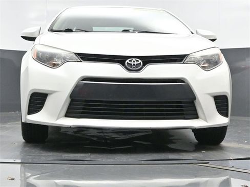 Used 2015 Toyota Corolla LE image 20