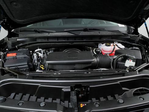 New 2026 Chevrolet Tahoe LT image 36