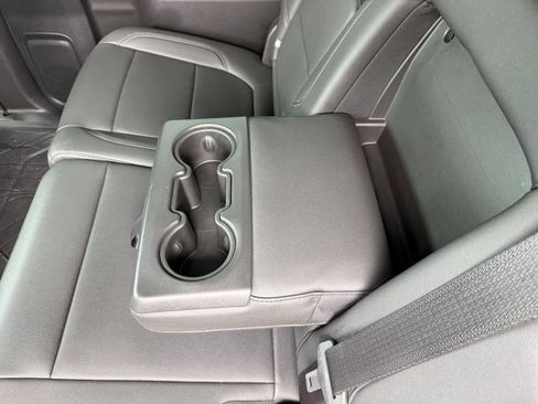 Used 2021 Chevrolet Silverado 1500 LT Trail Boss w/ Convenience Package II image 31