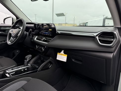 New 2026 Chevrolet TrailBlazer LT w/ Convenience Package image 19