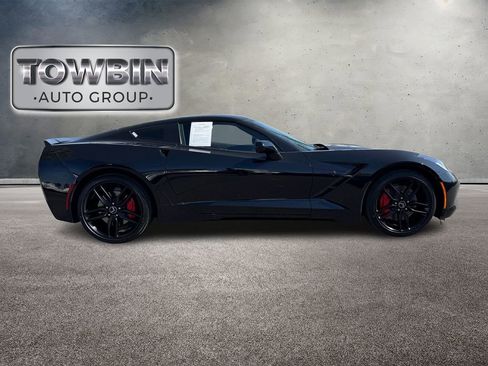Used 2015 Chevrolet Corvette Stingray Coupe w/ 3LT Preferred Equipment Group RWD image 4