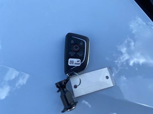 Used 2024 Chevrolet Corvette Stingray Coupe w/ 1LT RWD image 27