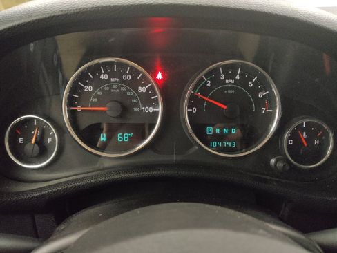 Used 2014 Jeep Wrangler Sport image 23