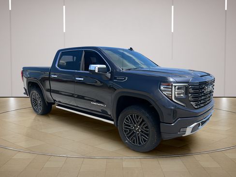 Used 2022 GMC Sierra 1500 Denali Ultimate AWD/4WD image 10