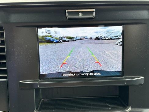 Used 2025 Ford F250 XLT AWD/4WD image 23