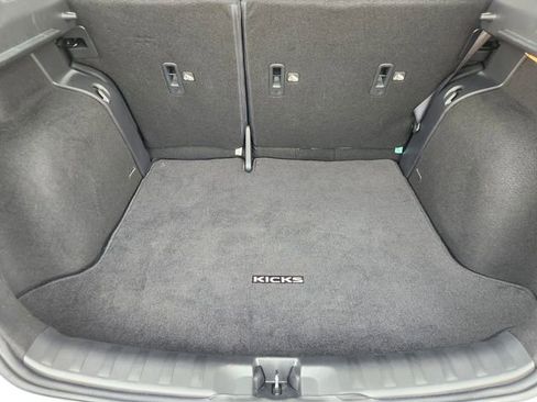 Used 2024 Nissan Kicks SV FWD image 26