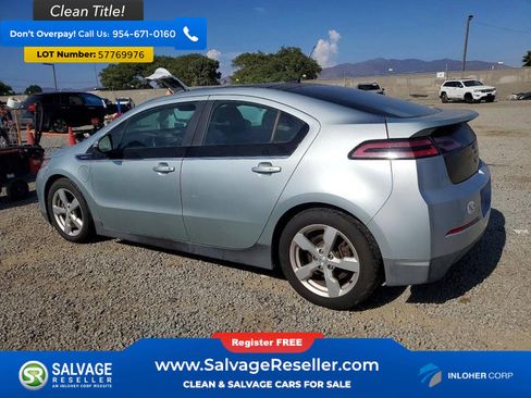 Used 2012 Chevrolet Volt Premium w/ Premium Trim Package FWD image 3