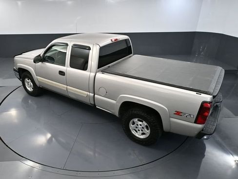 Used 2004 Chevrolet Silverado 1500 w/ Light Duty Power Package image 51