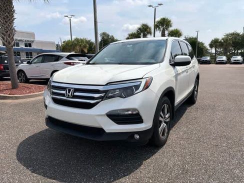 Used 2017 Honda Pilot EX-L image 3
