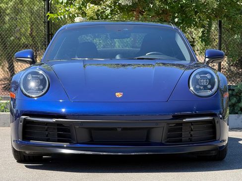 Used 2022 Porsche 911 Carrera 4S AWD/4WD image 10