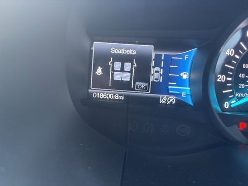 Used 2024 Ford Edge SE image 6