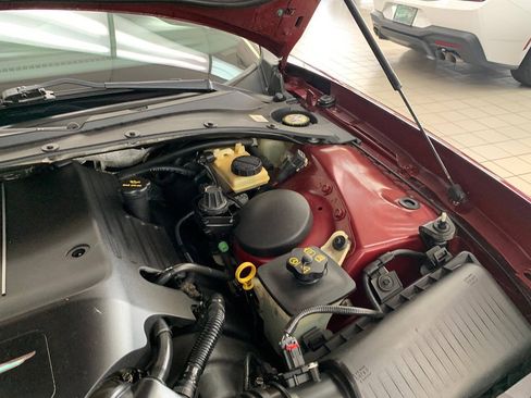 Used 2004 Ford Thunderbird RWD image 15