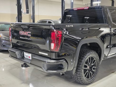 Used 2025 GMC Sierra 1500 Elevation image 10