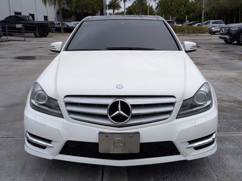 Used 2013 Mercedes-Benz C 250 Sedan image 2