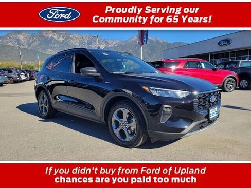 Used 2025 Ford Escape ST-Line w/ Equipment Group 301A image 1