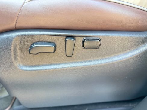 Used 2017 INFINITI QX80 Limited w/ All Season Package image 23