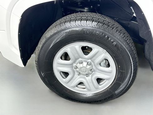 Used 2026 Toyota Tundra SR image 31