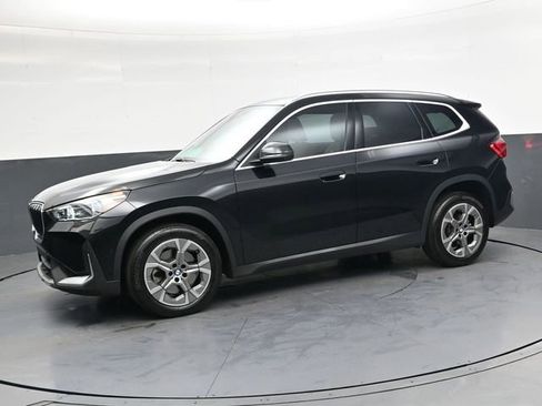 Used 2023 BMW X1 xDrive28i w/ Premium Package AWD/4WD image 9